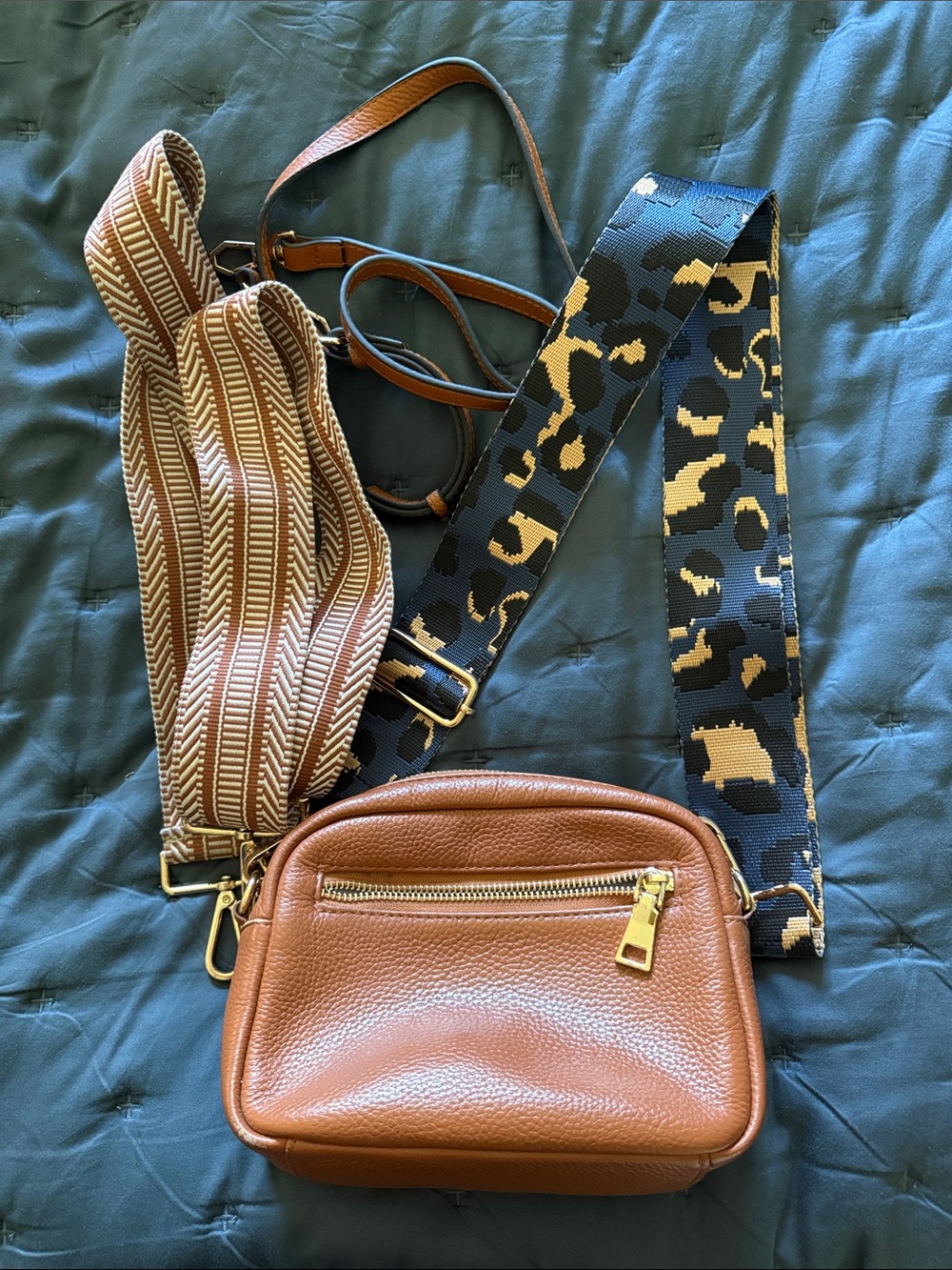 Pom Pom crossbody purse with 3 straps. Includes original dust bag